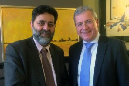 Bild (v.rechts): Markus Ferber, MdEP mit dem EU-Chefunterhändler Garcia Bercero in Brüssel